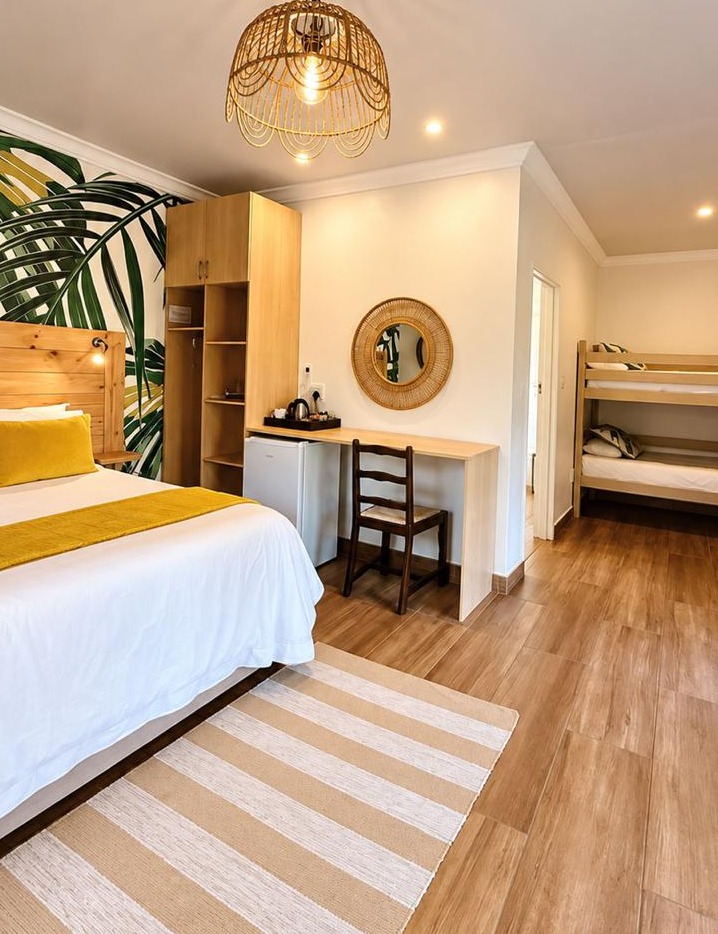 Executive family room with a bunk-bed nook